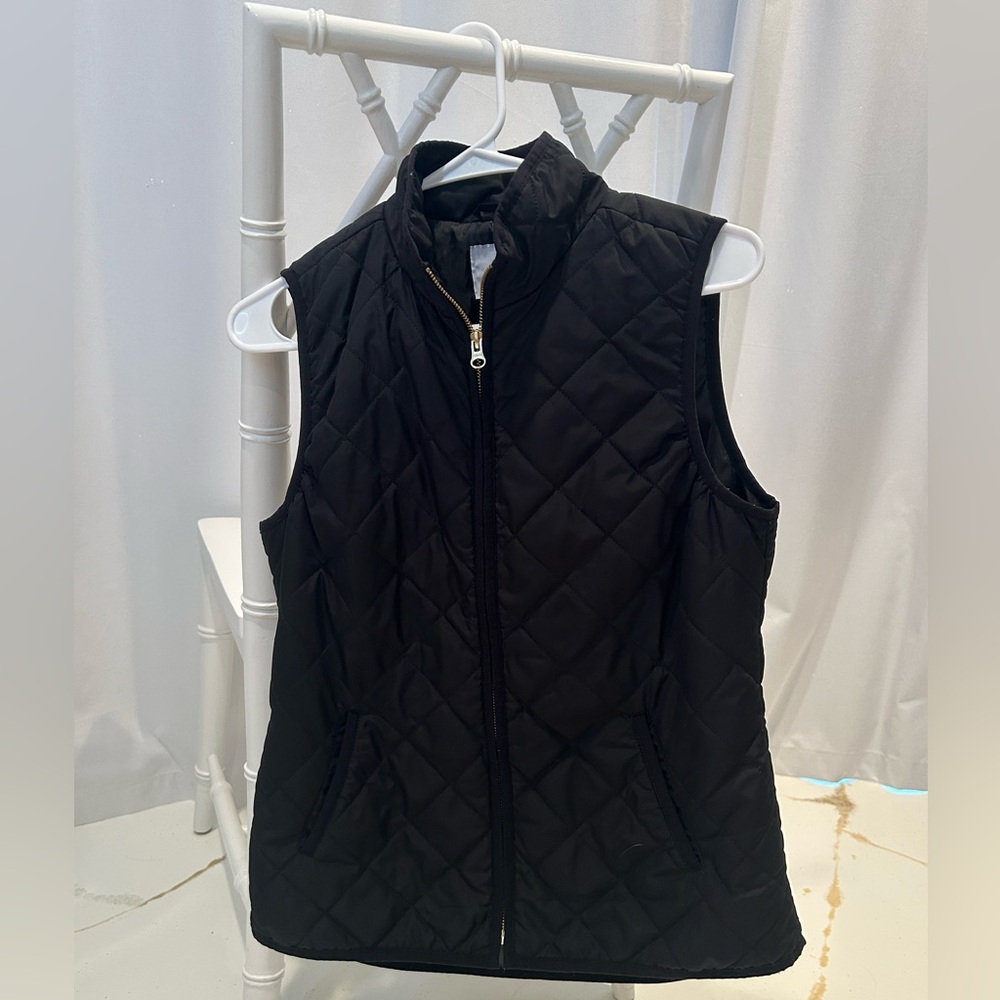 Black Old Navy Vest